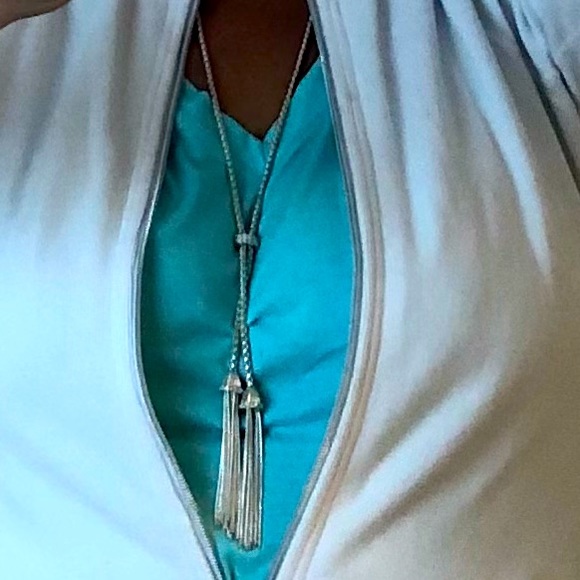 🐳TASSEL SILVER NECKLACE beautiful 🎄 Preppy, new, no tag🐳 - Picture 4 of 4